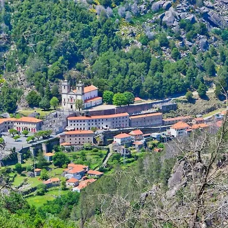 Casa Ti' Beites, No Santuário De Nossa Senhora Da Peneda *