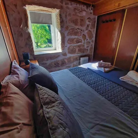Casa Ti' Beites, No Santuario De Nossa Senhora Da Peneda * اركوس دي فالديفيز
